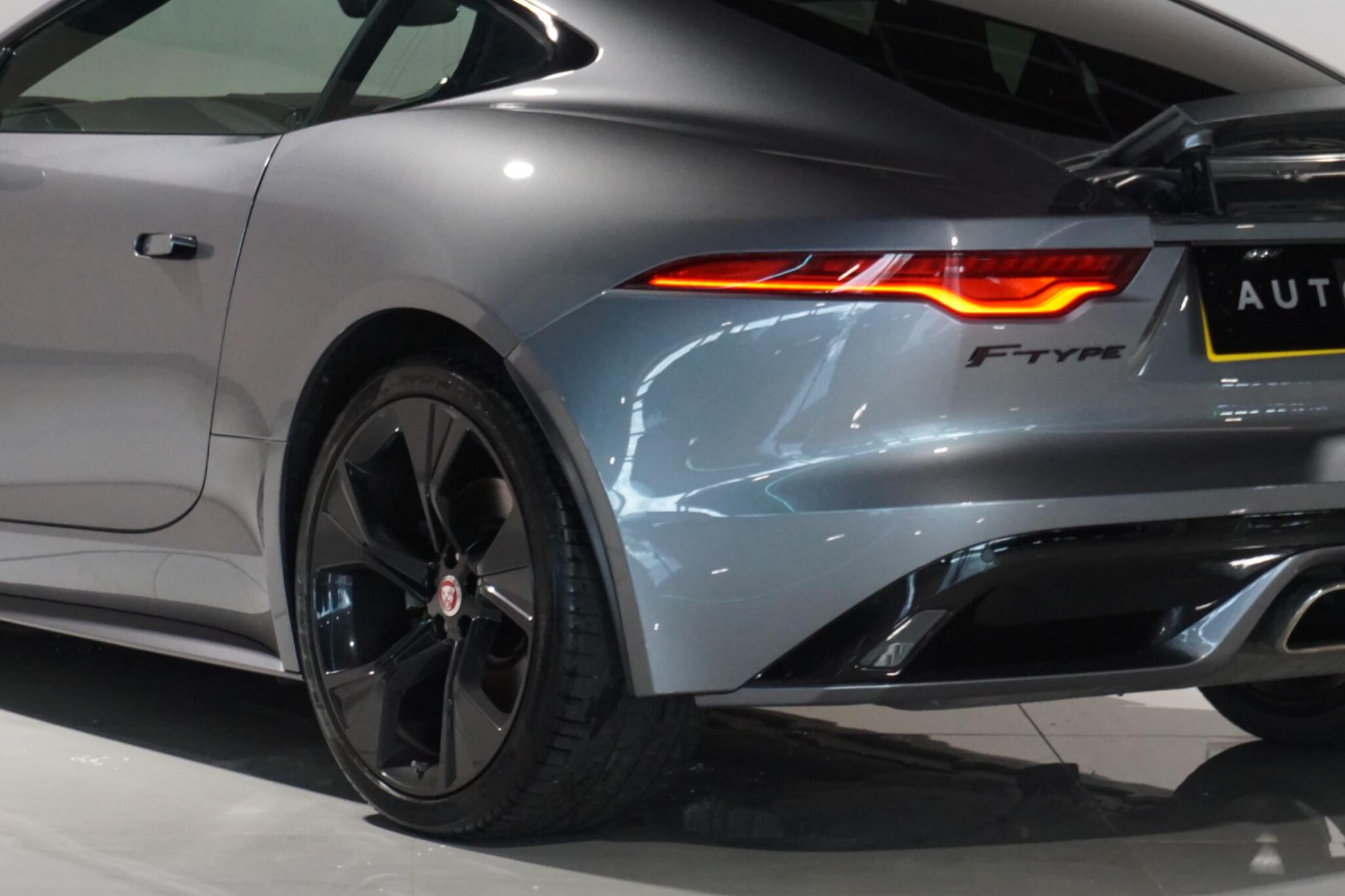 Jaguar F-Type 2.0i R-Dynamic Coupe 2dr Petrol Auto Euro 6 (s/s) (300 ps)